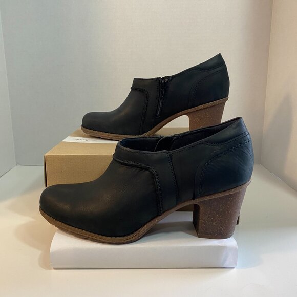 Clark's SZ 11M Womens Black Sashlin Aleta Shoe with Block Heel - Picture 3 of 9